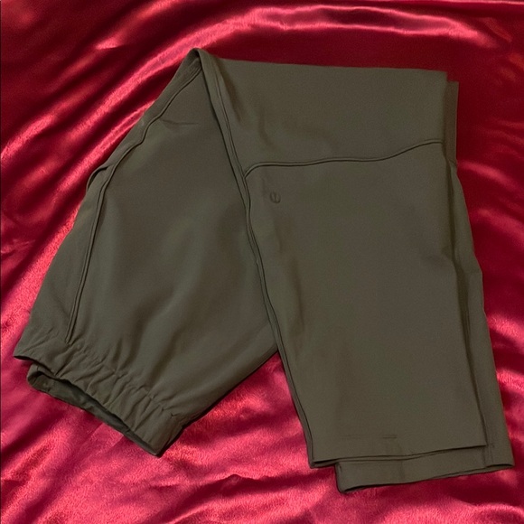 lululemon athletica Pants - Lululemon Olive Green Pants Sz 10